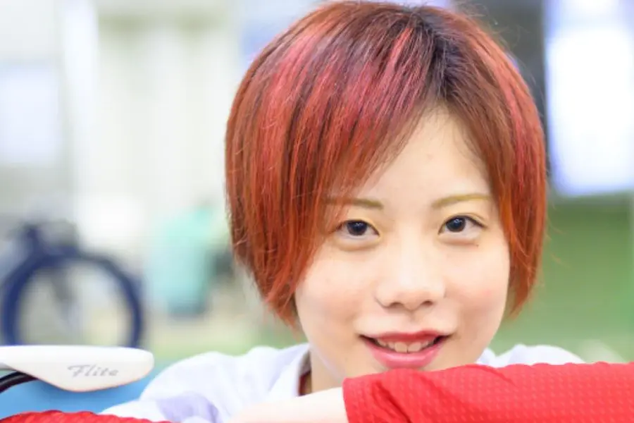 川田ひな